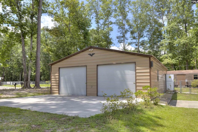 1220 Barnwell Dr, Sumter, SC 29154 - view of detached garage