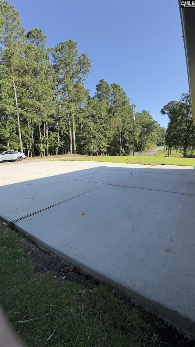 518 Pioneer Shores Rd, Prosperity, SC 29127 - view of patio / terrace