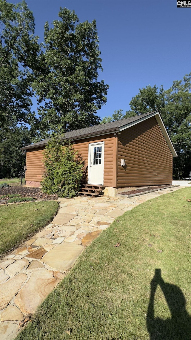 518 Pioneer Shores Rd, Prosperity, SC 29127 - view of front of home with entry steps and a front lawn