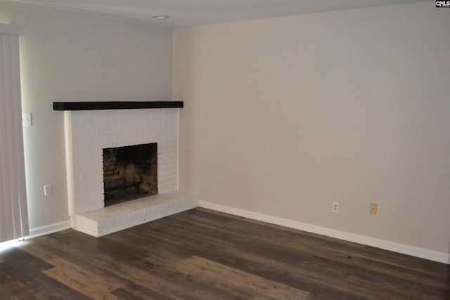 169 Lionsgate Rd, Columbia, SC 29223 - unfurnished living room featuring wood finished floors, a fireplace, and recessed lighting