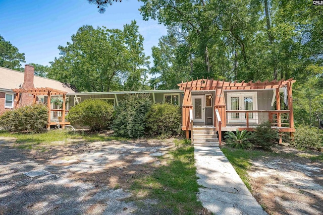711 Sunset Dr, Columbia, SC 29203 - view of front of house featuring a pergola