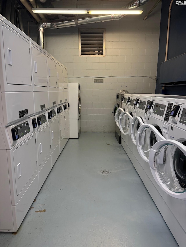 1520 Senate St Unit 197, Columbia, SC 29201 - community laundry with estacked washer and dryer and washer and dryer