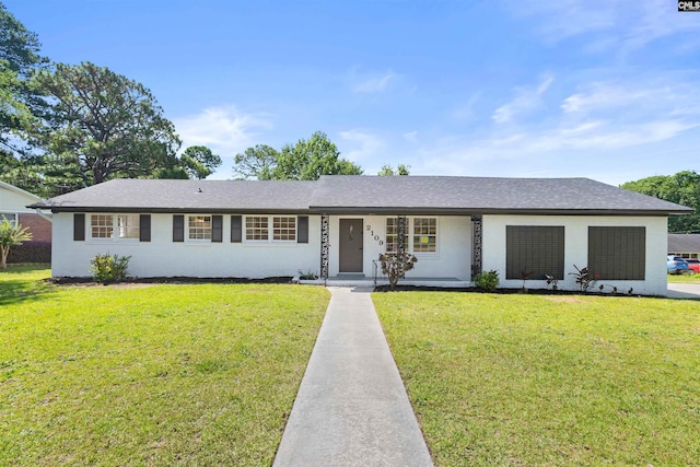 2109 Sheffield Ln, Cayce, SC 29033 - ranch-style house with a front lawn, brick siding, and a porch