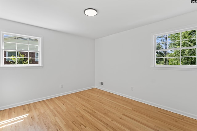 2109 Sheffield Ln, Cayce, SC 29033 - unfurnished room featuring baseboards and light wood-type flooring