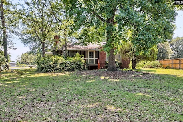 914 Hook Ave, West Columbia, SC 29169 - view of yard