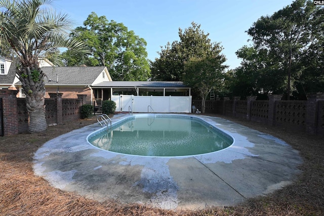 214 Mac St, Leesville, SC 29070 - view of swimming pool with a fenced backyard