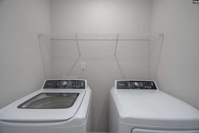 739 Wild Duck Ln, Columbia, SC 29203 - laundry room with independent washer and dryer