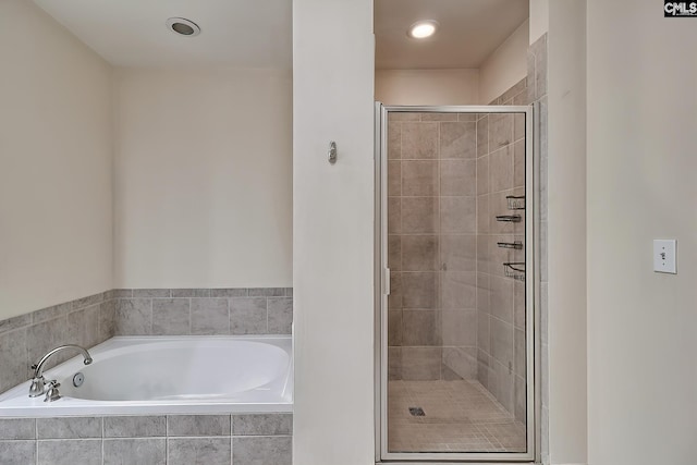 601 Main St Unit 518, Columbia, SC 29201 - bathroom featuring a garden tub and a stall shower