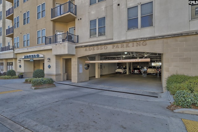 601 Main St Unit 518, Columbia, SC 29201 - view of apartment building / complex with concrete driveway and a carport