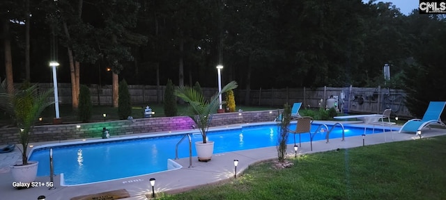 614 Beech Branch Dr, Irmo, SC 29063 - view of pool with a fenced backyard and a diving board
