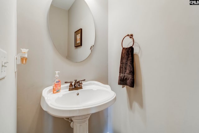 487 Marsh Pointe Dr, Columbia, SC 29229 - bathroom with a sink
