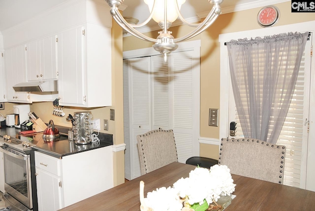 5 Eastpine Ct, Columbia, SC 29212 - dining room featuring a chandelier and ornamental molding