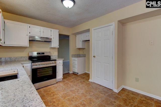 125 Durham Creek Ct, Columbia, SC 29229 - kitchen featuring electric range, under cabinet range hood, white cabinetry, and a textured ceiling
