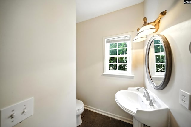 112 Rivendell Dr, Lexington, SC 29073 - bathroom featuring toilet and a sink