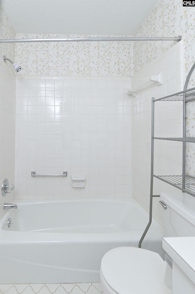4614 Briarfield Rd, Columbia, SC 29206 - bathroom featuring wallpapered walls, tub / shower combination, and vanity