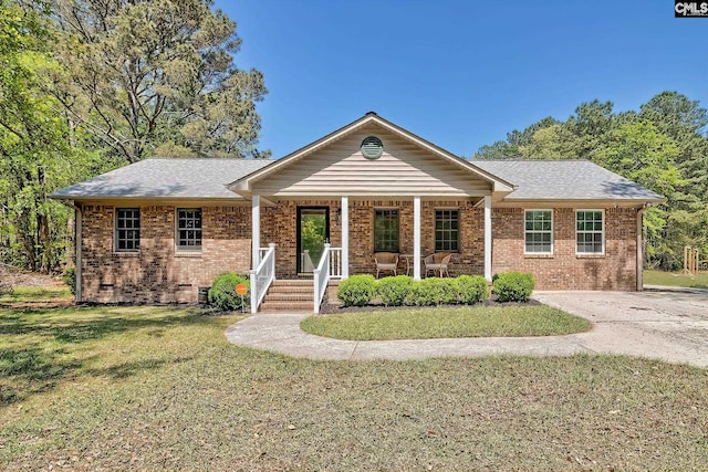 5404 Fairview Rd, Batesburg, SC 29006 - ranch-style home with a front lawn, brick siding, a porch, crawl space, and roof with shingles