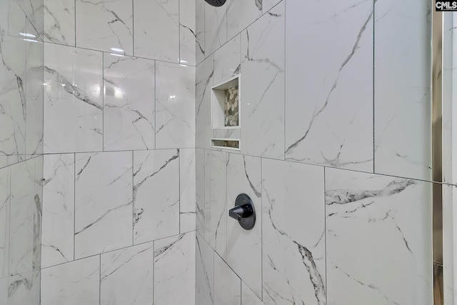 5404 Fairview Rd, Batesburg, SC 29006 - bathroom with tiled shower