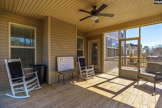 deck featuring ceiling fan