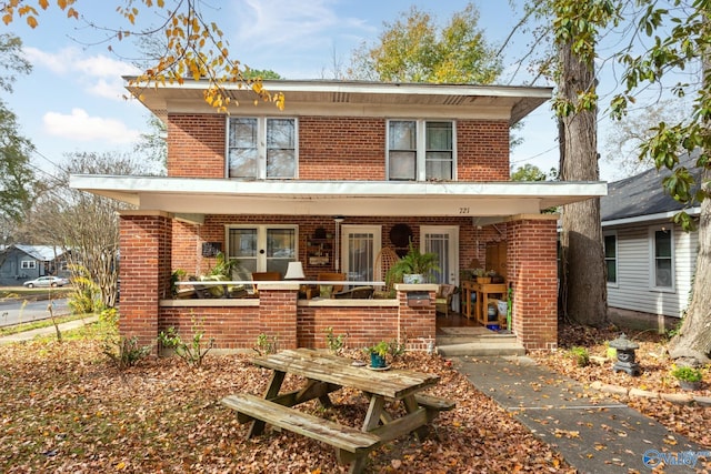 view of front facade with covered porch