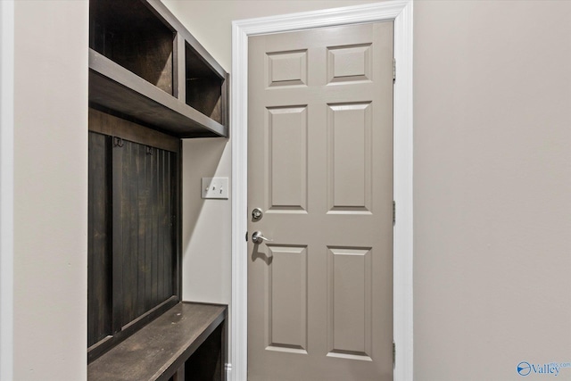 view of mudroom