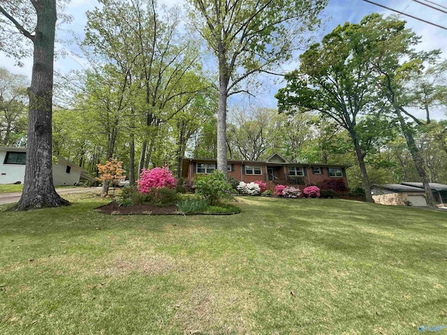 6818 Criner Rd SE, Huntsville, AL 35802 - view of front of house with a front yard
