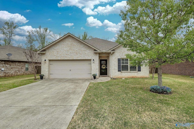 158 Kenton Ln, Madison, AL 35756 - single story home featuring a garage, a front yard, concrete driveway, and brick siding