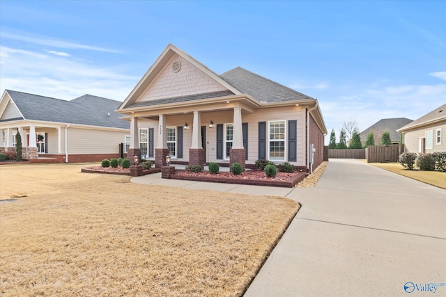 craftsman-style house with covered porch