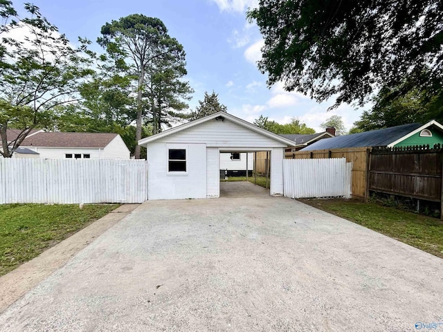 exterior space with fence