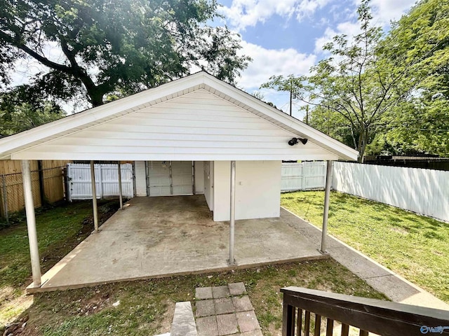 view of outdoor structure featuring a fenced backyard