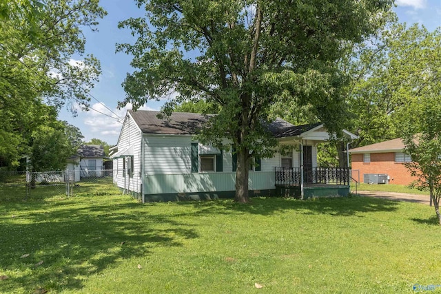 2808 Elmore Rd, Huntsville, AL 35805 - rear view of house with a porch