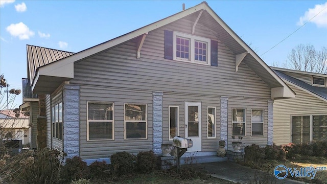 view of front of home