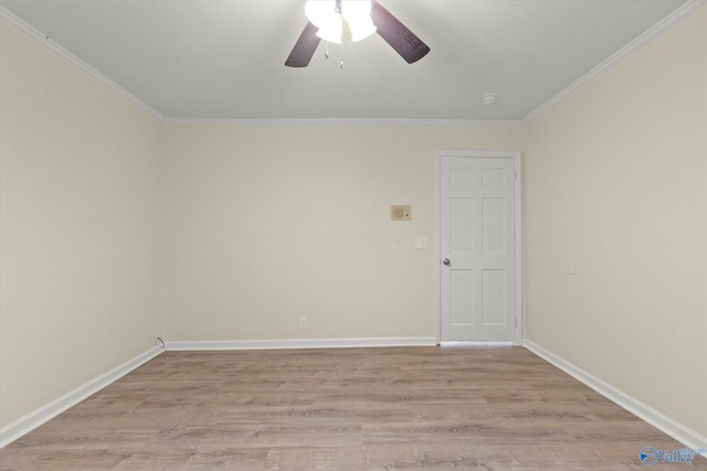 empty room with light wood-type flooring, ceiling fan, and crown molding