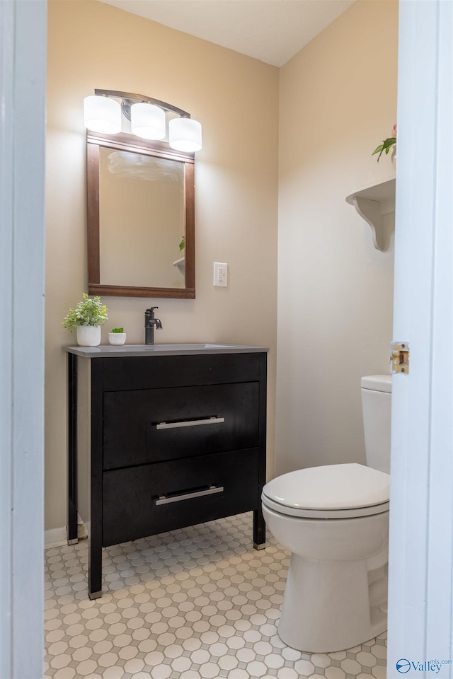 814 E Haven Dr, Glencoe, AL 35905 - half bathroom with vanity and toilet