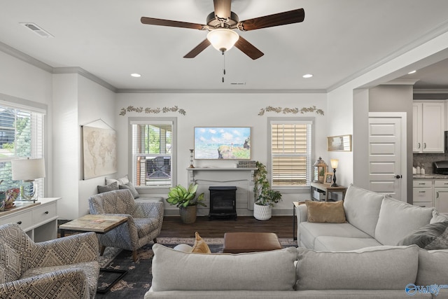 1530 Trek St NE, Huntsville, AL 35811 - living room featuring ornamental molding, a ceiling fan, wood finished floors, baseboards, and recessed lighting