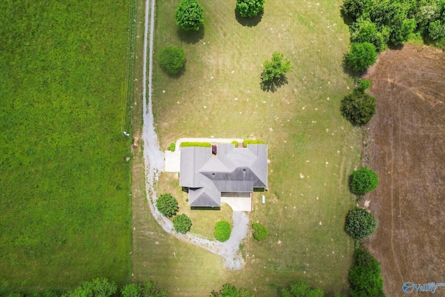 aerial view of property and surrounding area
