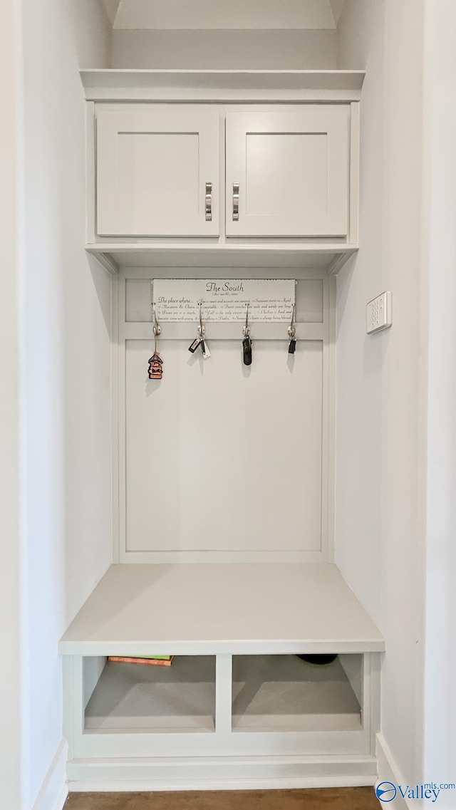 17583 Maree Dr, Athens, AL 35613 - mudroom featuring baseboards