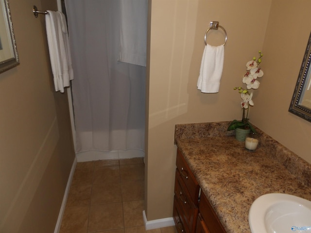 784 County Road 33, Fyffe, AL 35971 - full bathroom with vanity, baseboards, and tile patterned flooring