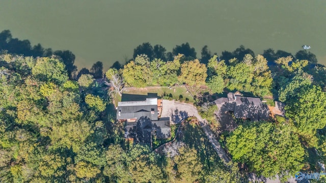 411 Darby Ave, Sheffield, AL 35660 - drone / aerial view with a forest view
