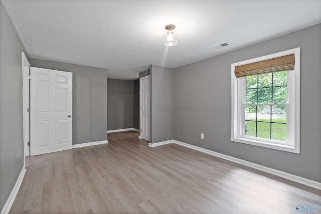 929 Carroll Rd, Harvest, AL 35759 - unfurnished bedroom featuring light wood-style floors, baseboards, and a closet