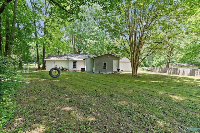929 Carroll Rd, Harvest, AL 35759 - view of yard