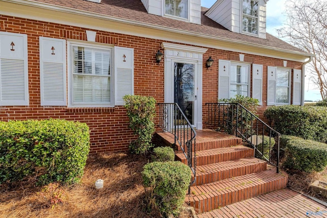 260 Bexar Ave W, Hamilton, AL 35570 - doorway to property with brick siding and roof with shingles