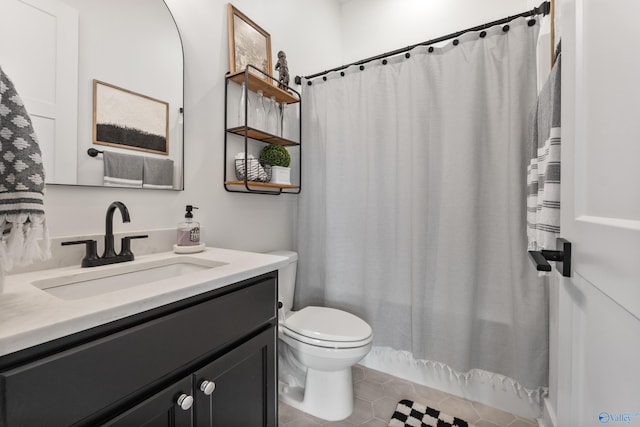313 Merrydale Dr, Huntsville, AL 35811 - full bath featuring vanity, tile patterned flooring, and curtained shower