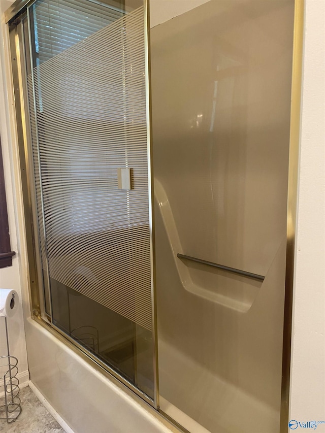 216 Carol Ave, Gadsden, AL 35904 - full bathroom with shower / bath combination with glass door and baseboards