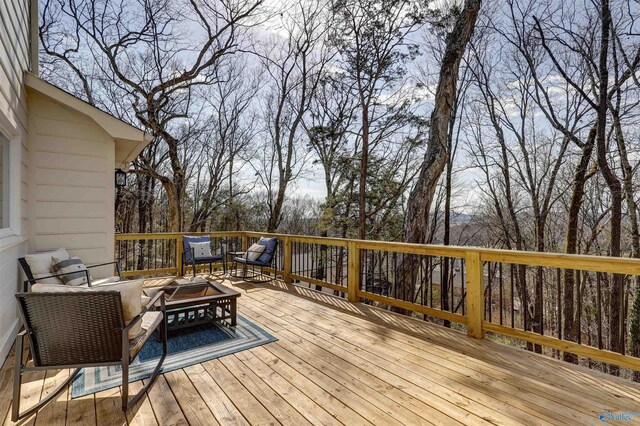 4018 SE Piedmont Dr, Huntsville, AL 35802 - wooden terrace featuring outdoor lounge area