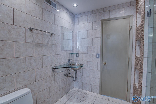 bathroom with sink and toilet