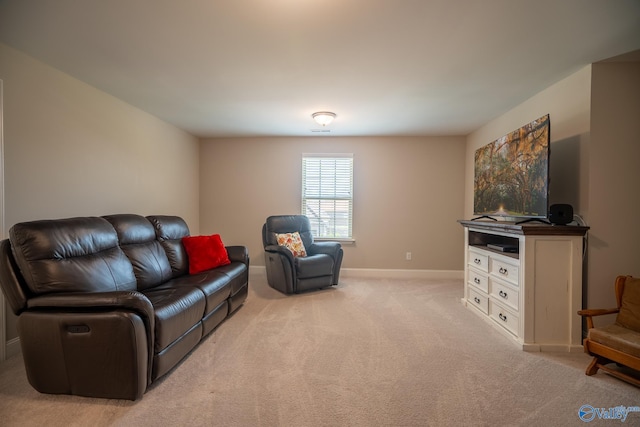 24337 Beacon Cir, Athens, AL 35613 - living area with light carpet and baseboards