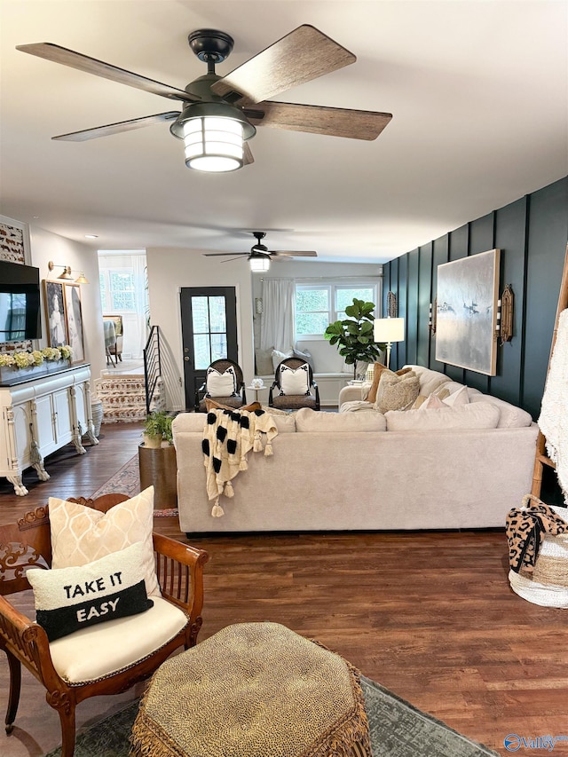 659 Vaughn Bridge Rd NW, Hartselle, AL 35640 - living area with dark wood finished floors and ceiling fan