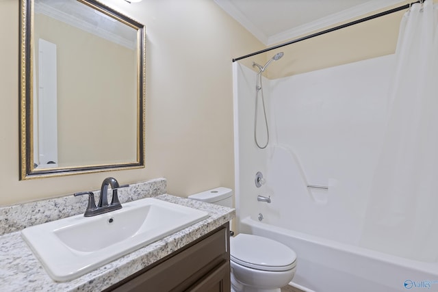 bathroom featuring shower / bathtub combination with curtain, toilet, vanity, and ornamental molding