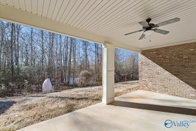 view of patio featuring ceiling fan