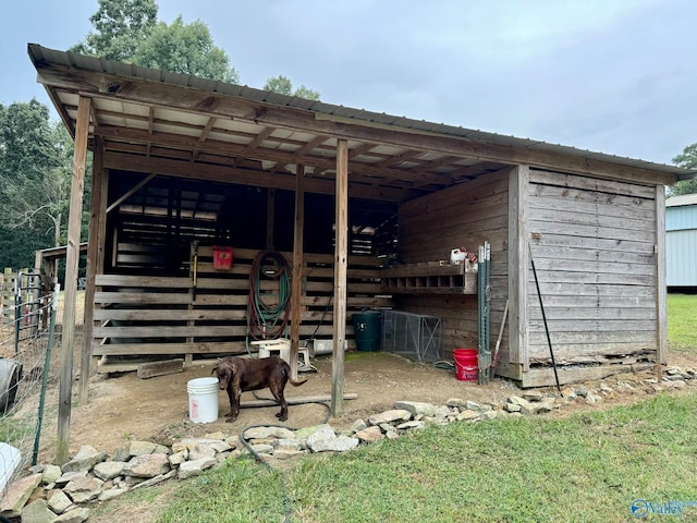 view of outdoor structure